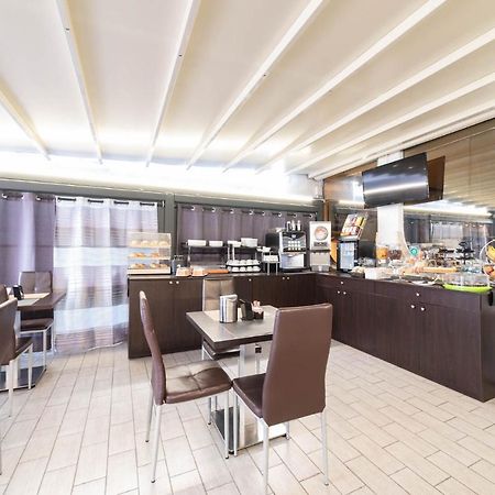 Hotel Cesirja Casavatore Dış mekan fotoğraf